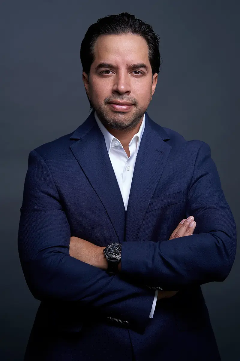 Exceptional Leader as CEO, Rob De La Torre at Liquor License Brokers